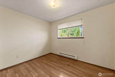 13721 37th Avenue NE Seattle WA 98125