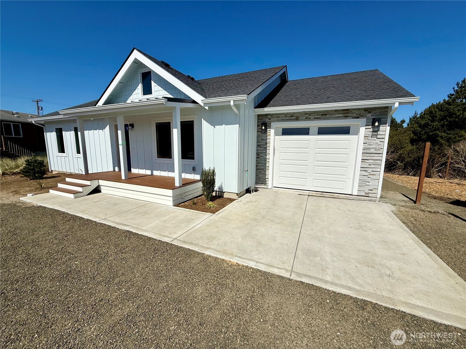 716 Reporter Court Ocean Shores WA 98569