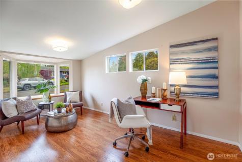 4829 S Kenny Street Seattle WA 98118