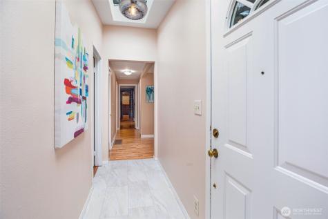 4829 S Kenny Street Seattle WA 98118