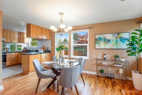 4829 S Kenny Street Seattle WA 98118
