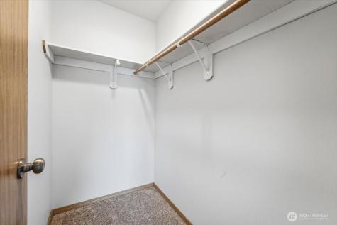 117 Island Loop Road Rock Island WA 98850