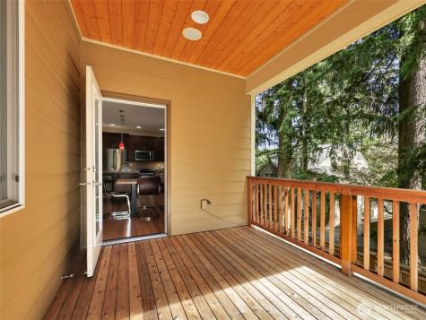 9060 177th Place NE Redmond WA 98052