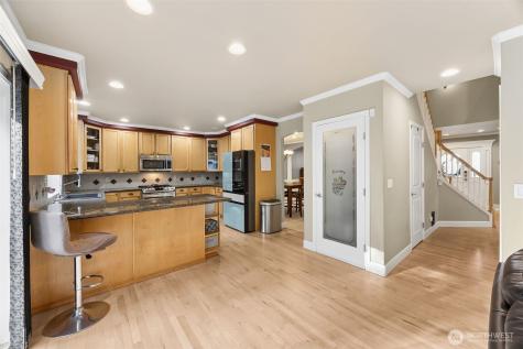 19010 5th Street E Lake Tapps WA 98391