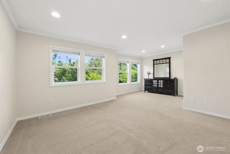 19010 5th Street E Lake Tapps WA 98391