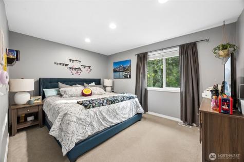 19010 5th Street E Lake Tapps WA 98391