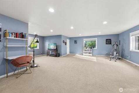 19010 5th Street E Lake Tapps WA 98391