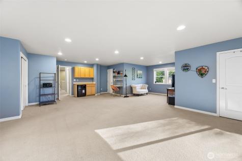 19010 5th Street E Lake Tapps WA 98391