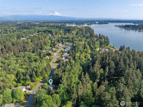 19010 5th Street E Lake Tapps WA 98391