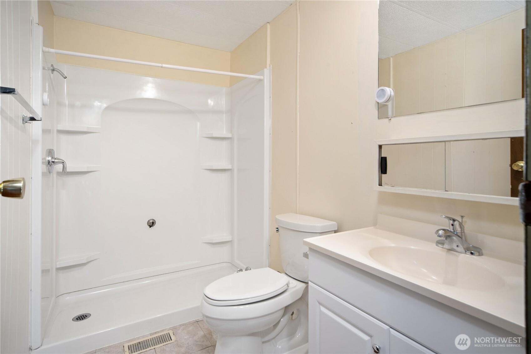 3060 NE Mcwilliams Road Bremerton WA 98311