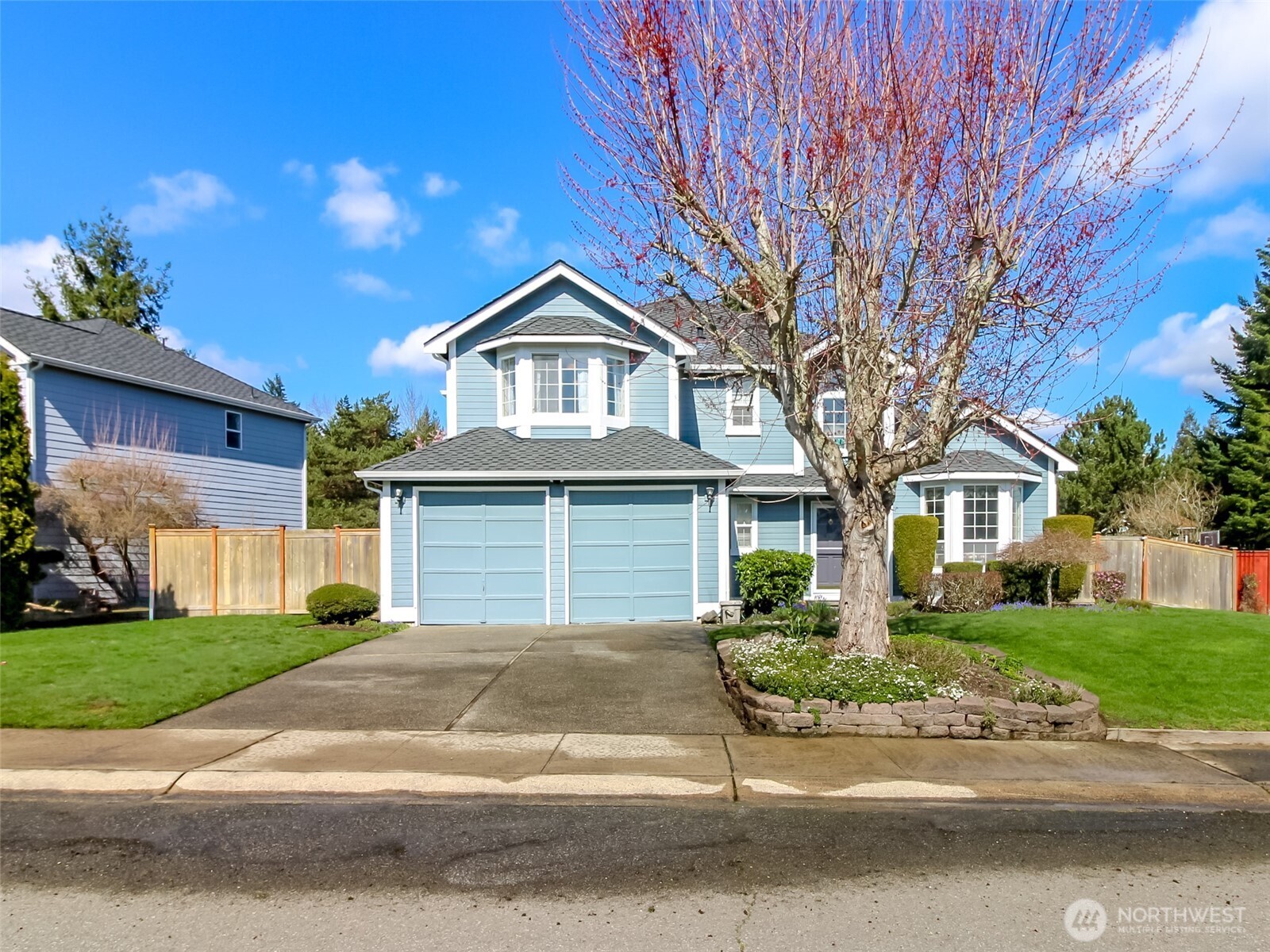 176 Eagle Ridge Drive E Puyallup WA 98374