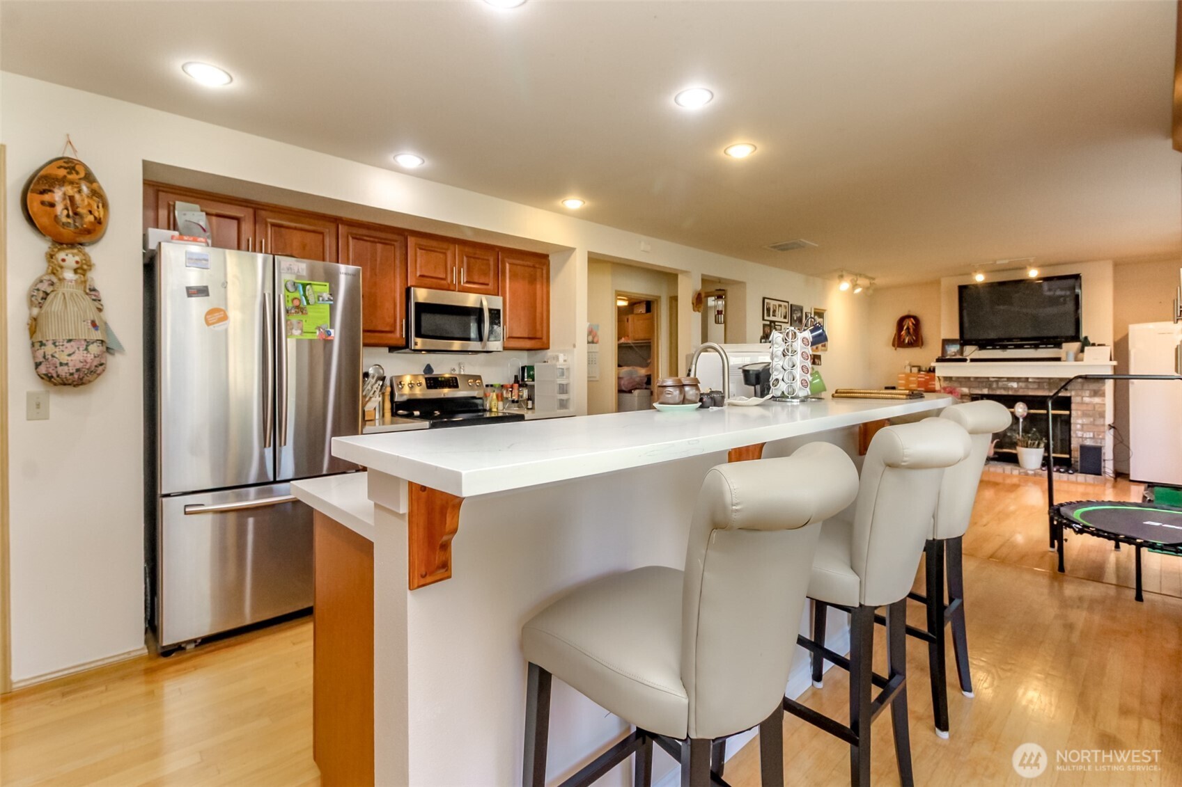 176 Eagle Ridge Drive E Puyallup WA 98374
