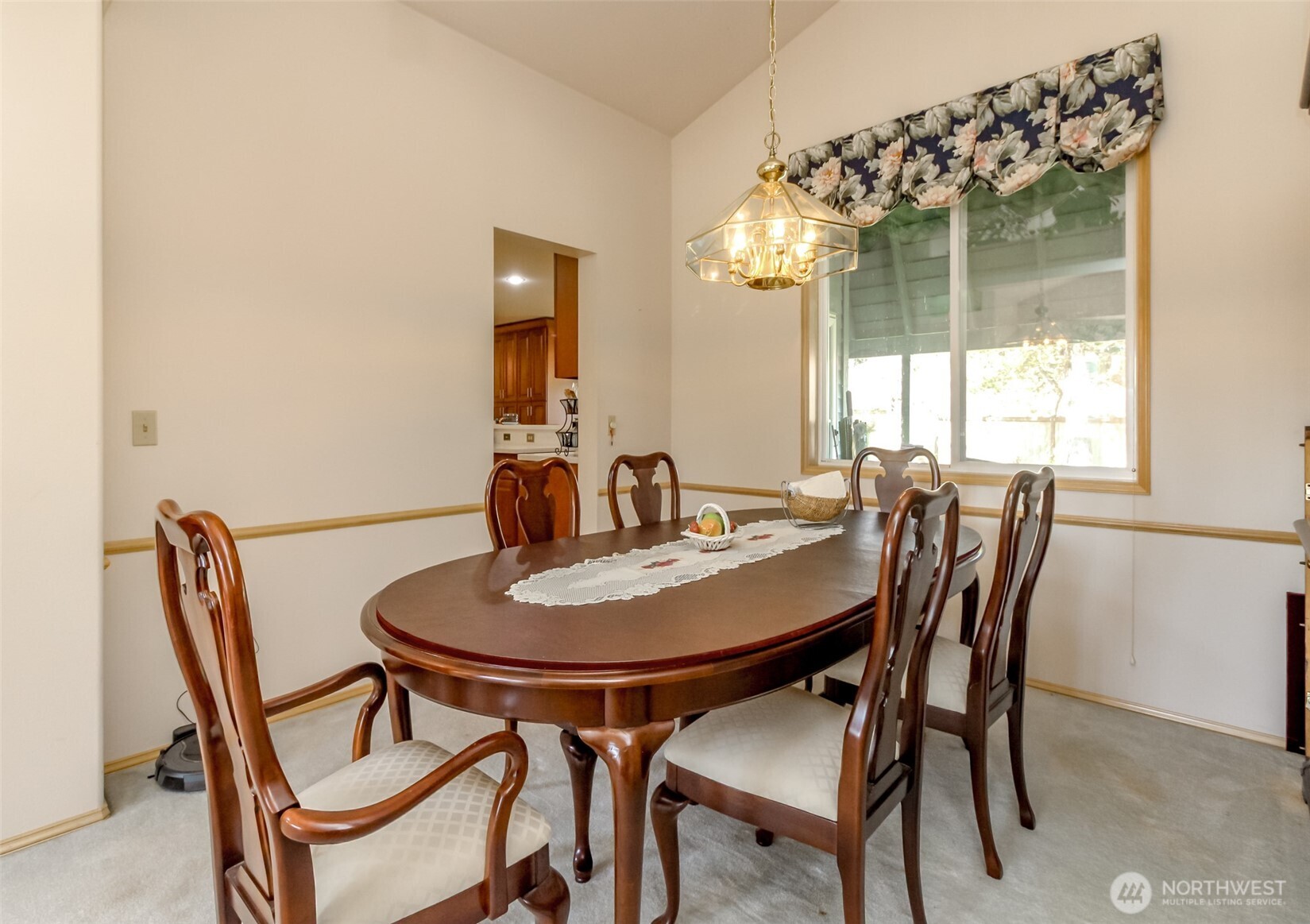 176 Eagle Ridge Drive E Puyallup WA 98374