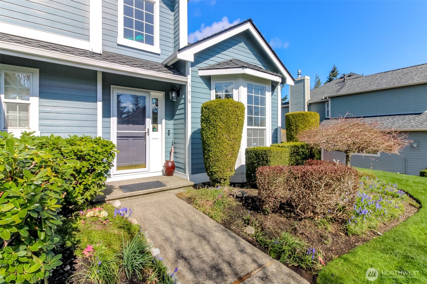 176 Eagle Ridge Drive E Puyallup WA 98374
