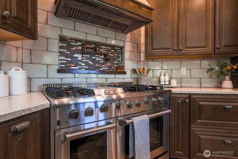 180 Country River Lane Entiat WA 98822