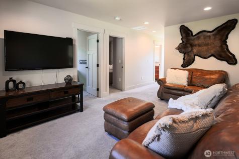 180 Country River Lane Entiat WA 98822