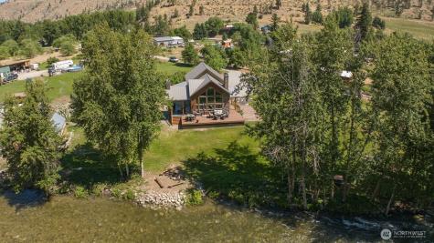 180 Country River Lane Entiat WA 98822