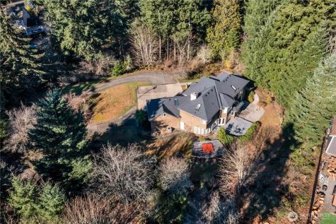 13515 152nd Street E Puyallup WA 98374