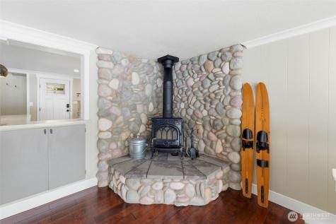 2227 Summit Lake Shore Road NW Olympia WA 98502