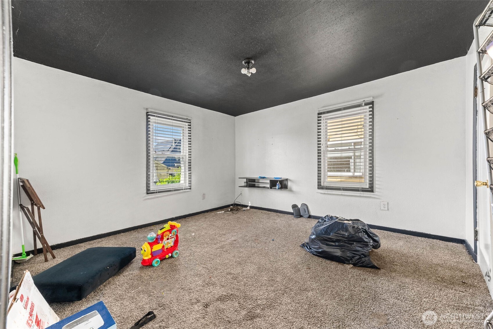 422 W 3rd Street Aberdeen WA 98520