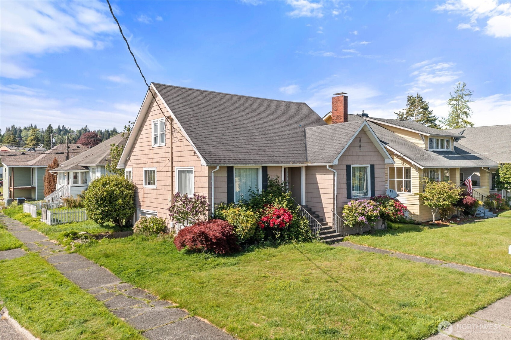 422 W 3rd Street Aberdeen WA 98520