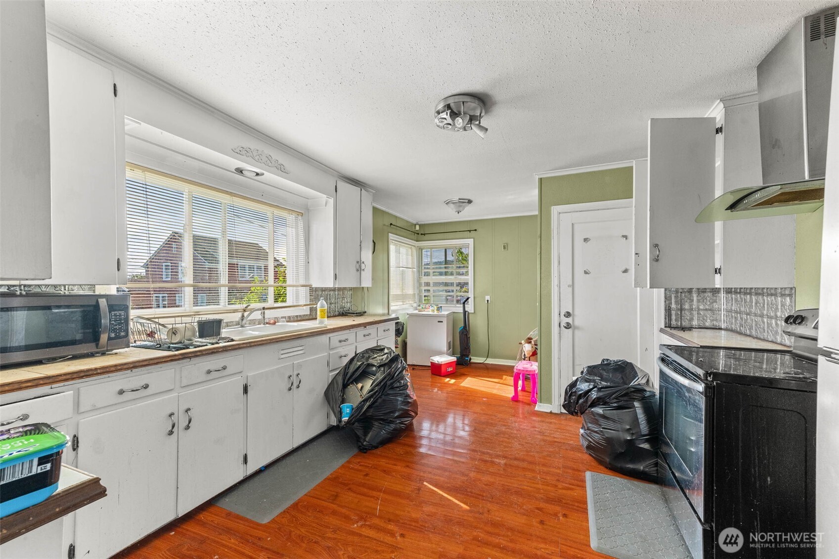 422 W 3rd Street Aberdeen WA 98520