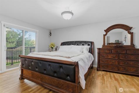 6427 182nd Place SW Lynnwood WA 98037