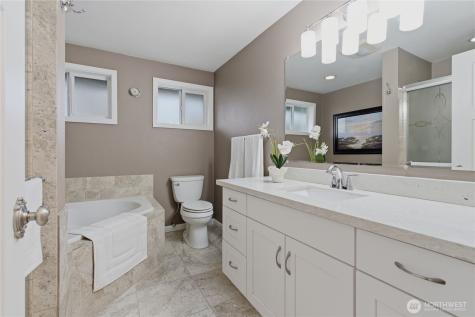 6427 182nd Place SW Lynnwood WA 98037