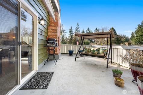 6427 182nd Place SW Lynnwood WA 98037