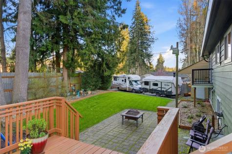 6427 182nd Place SW Lynnwood WA 98037