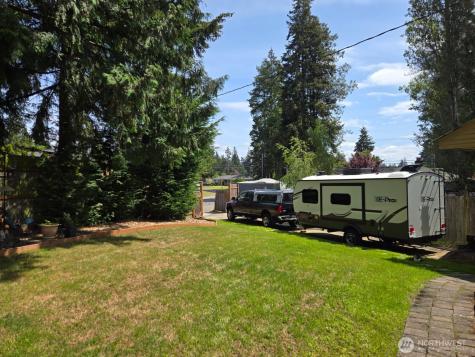 6427 182nd Place SW Lynnwood WA 98037