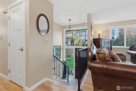 6427 182nd Place SW Lynnwood WA 98037