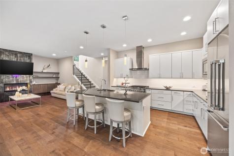 14203 79th Avenue NE Kirkland WA 98034