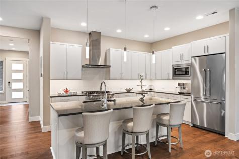 14203 79th Avenue NE Kirkland WA 98034