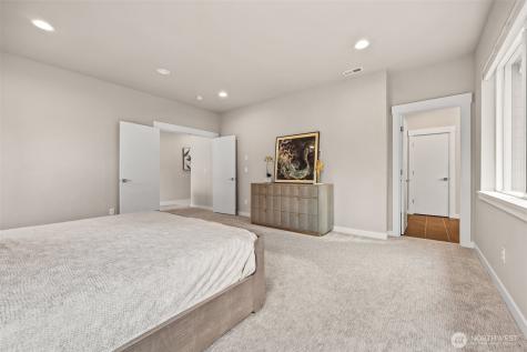 14203 79th Avenue NE Kirkland WA 98034