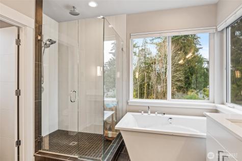 14203 79th Avenue NE Kirkland WA 98034