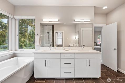 14203 79th Avenue NE Kirkland WA 98034