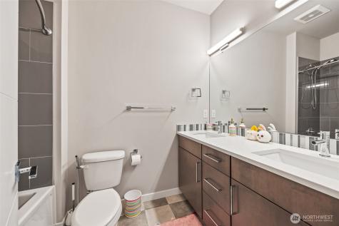 14203 79th Avenue NE Kirkland WA 98034