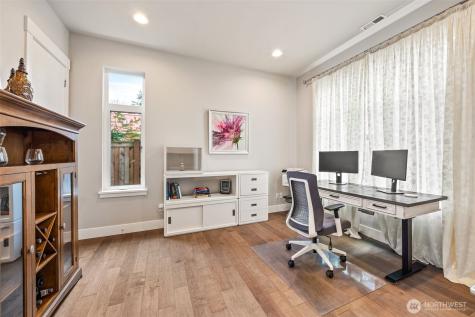 14203 79th Avenue NE Kirkland WA 98034
