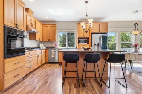7622 NW Lenox Lane Silverdale WA 98383