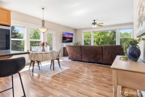7622 NW Lenox Lane Silverdale WA 98383