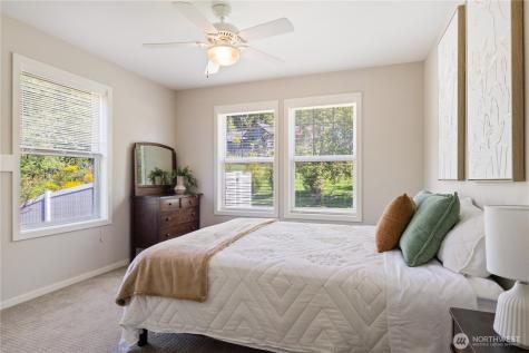 7622 NW Lenox Lane Silverdale WA 98383