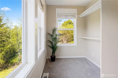 7622 NW Lenox Lane Silverdale WA 98383