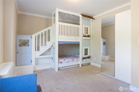 7622 NW Lenox Lane Silverdale WA 98383