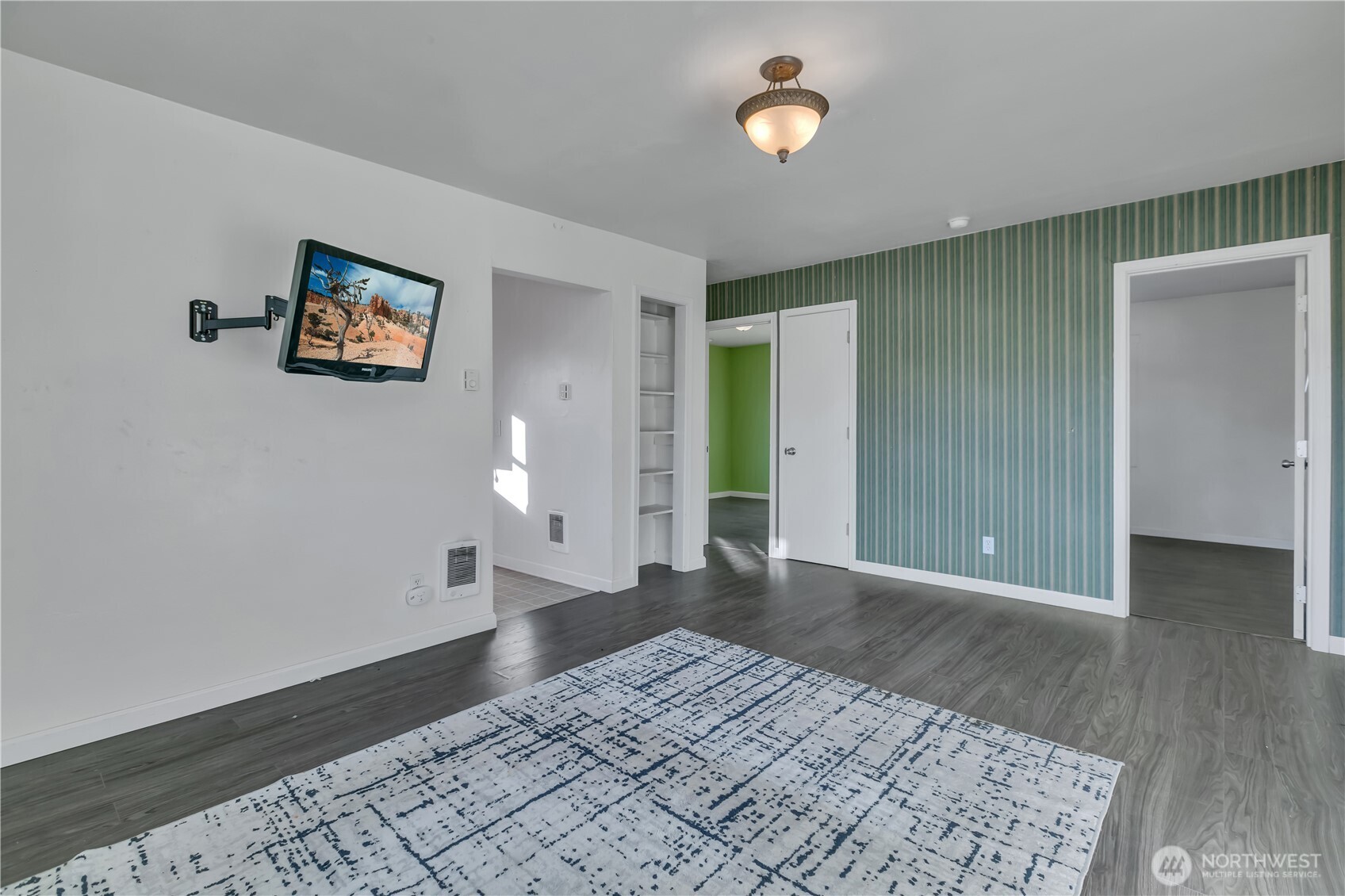 10709 Woodland Avenue E Puyallup WA 98373
