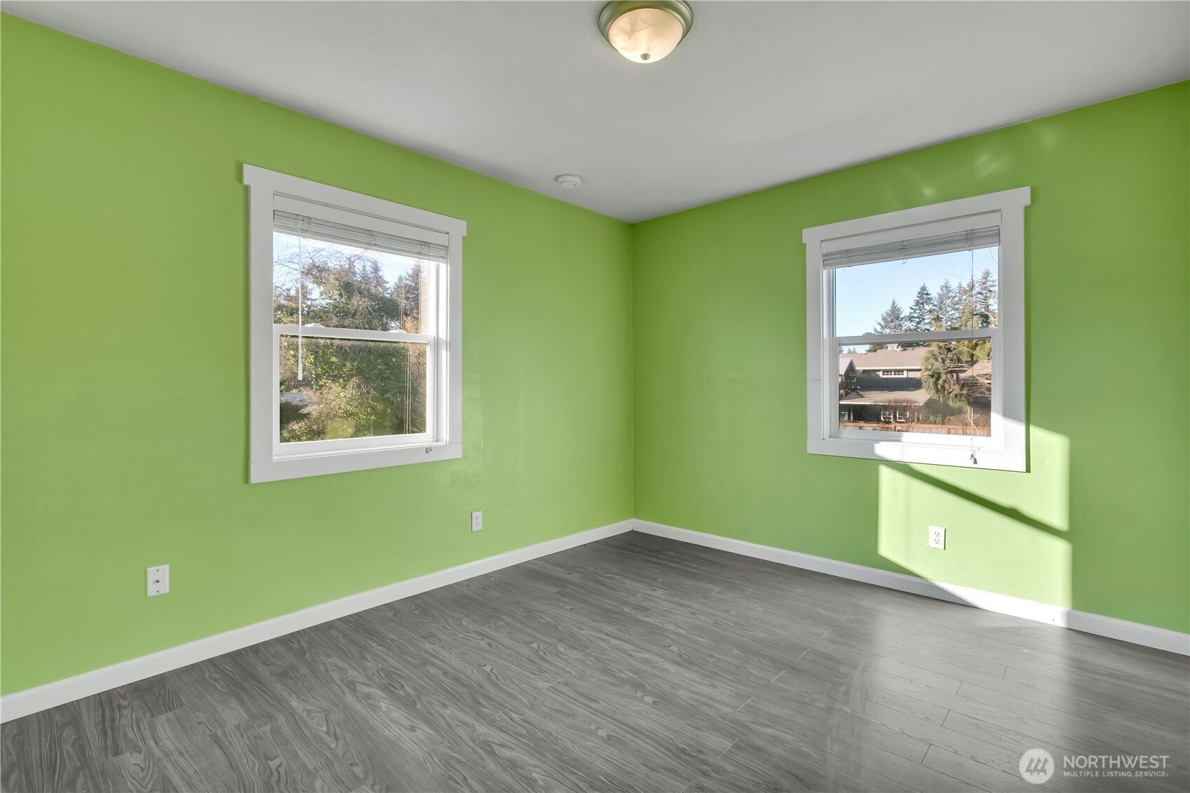 10709 Woodland Avenue E Puyallup WA 98373