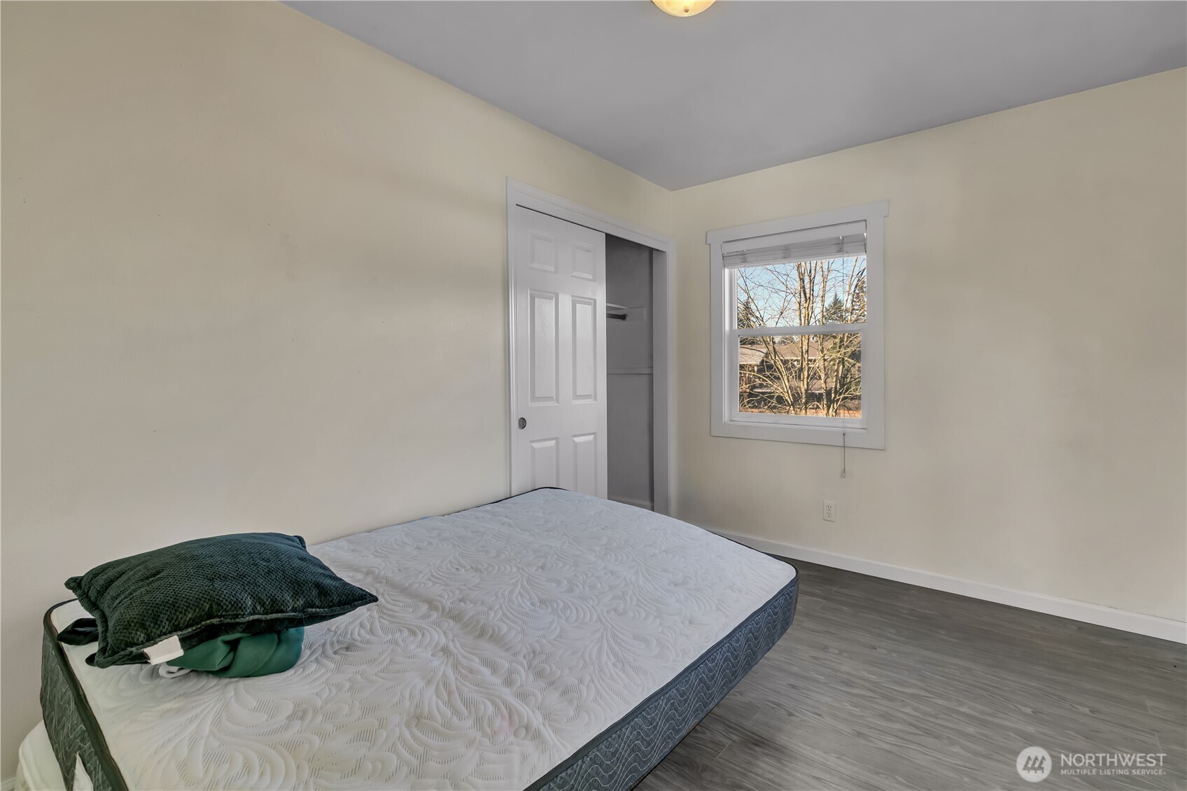 10709 Woodland Avenue E Puyallup WA 98373