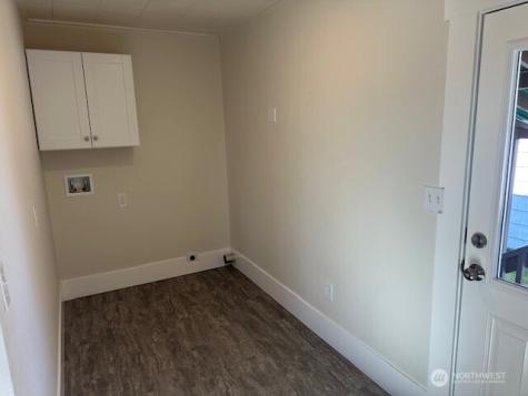 402 S 4th Avenue Kelso WA 98626