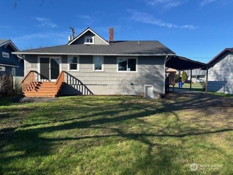 402 S 4th Avenue Kelso WA 98626