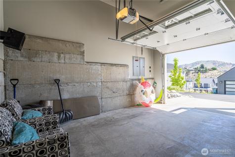 250 Bobcat Lane Chelan WA 98816